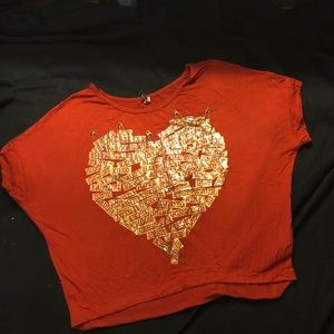 Lots of love crop top